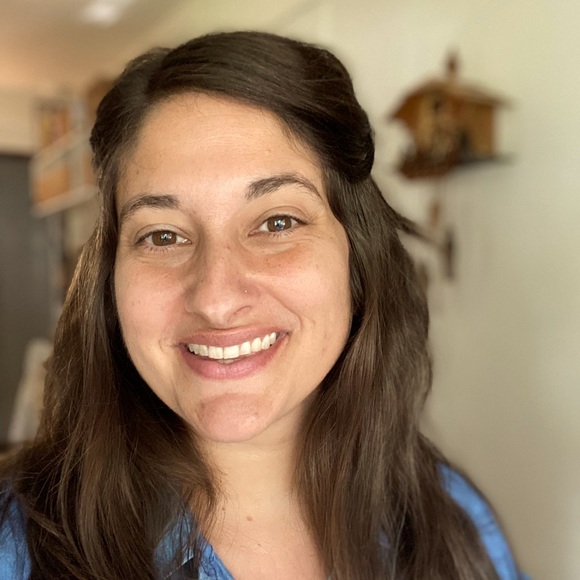 Meet your Posher, Melissa - Picture 1 of 1